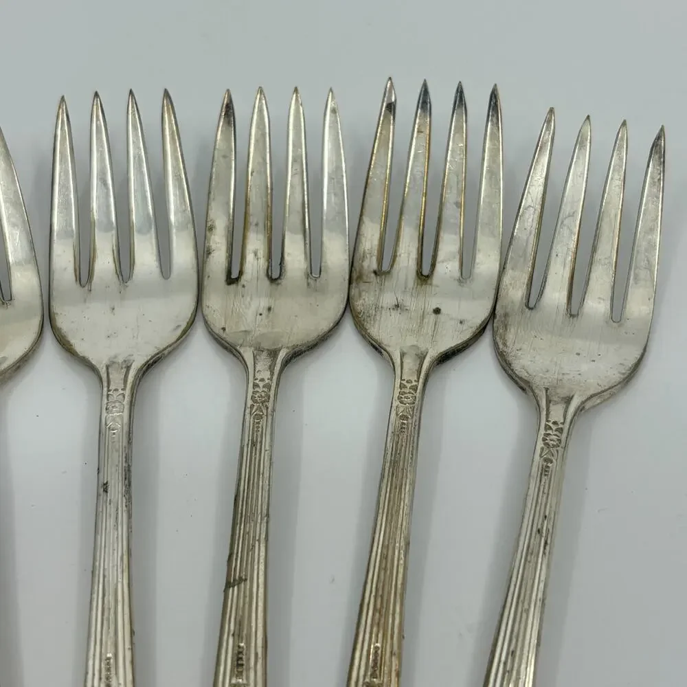 Master Silver Plate Forks Lot Of 6 Monogram D Ornate Floral Flatware